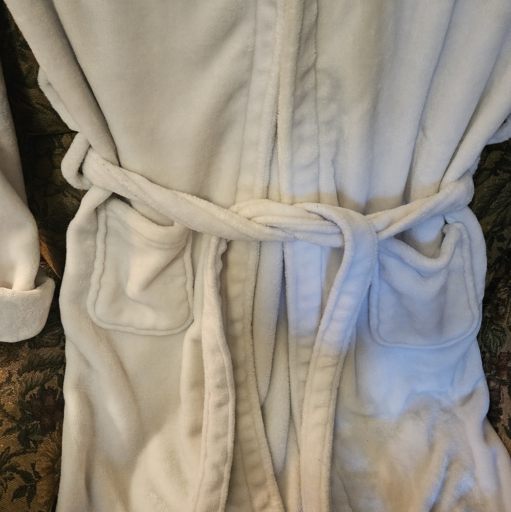 DOLPHINS ROBE - Picture 6 of 6